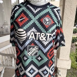 Nike 2021-22 Club America Motive Pre-Match Grid Jersey - Large  - New